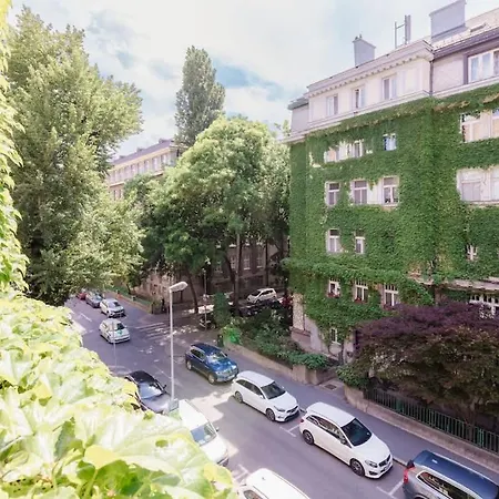 Apartman Ivy House With Balcony Pozsony